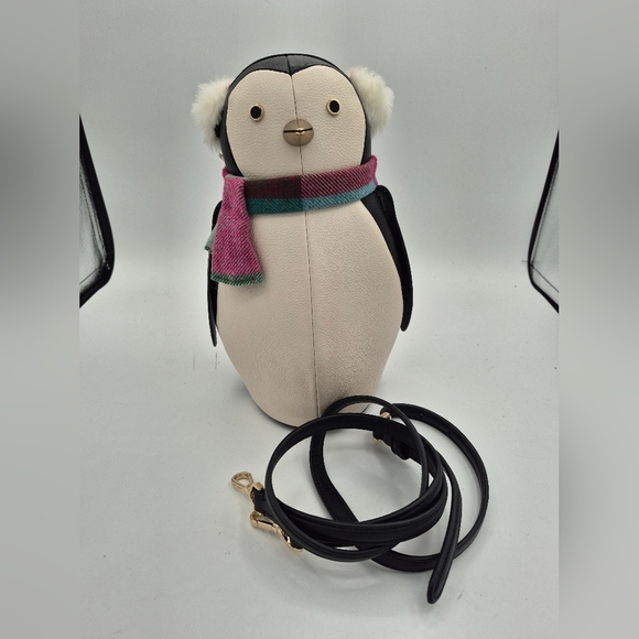 Kate spade "Morty" penguin crossbody  5.8"W×10.8"H×4.6"D - Picture 7 of 8